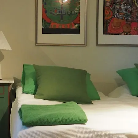 Soegaardensbb Bed & Breakfast *