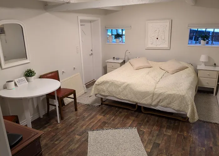 Oda ve Kahvaltı Soegaardensbb *