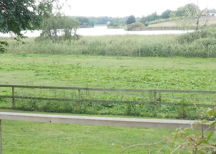 Oda ve Kahvaltı Soegaardensbb *