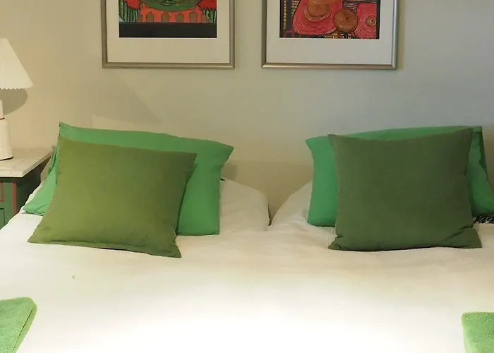 Soegaardensbb Oda ve Kahvaltı Stenlose